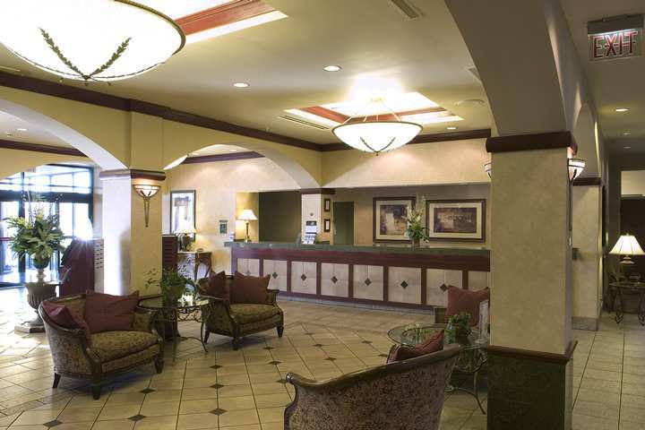 Embassy Suites By Hilton Columbia Greystone Interior photo